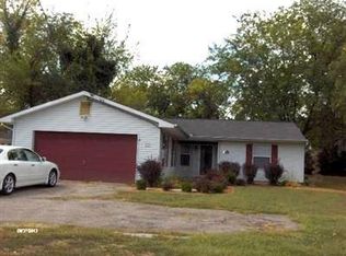 8407 Pippin Rd, Cincinnati, OH 45251