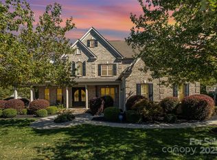 15030 Brannock Hills Dr, Charlotte, NC 28278