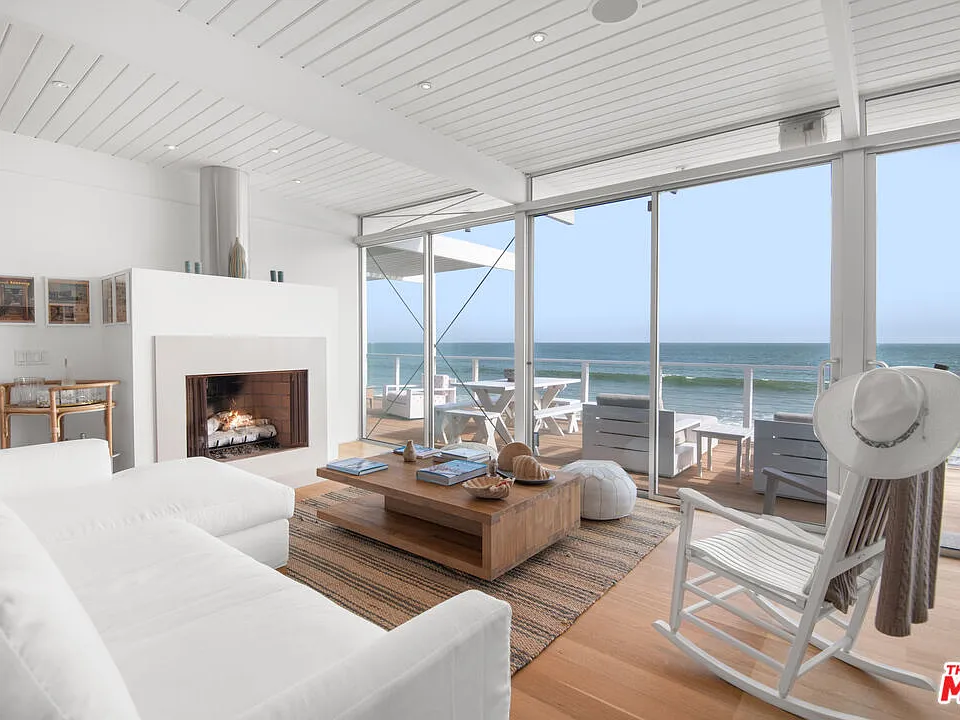 24554 Malibu Rd
