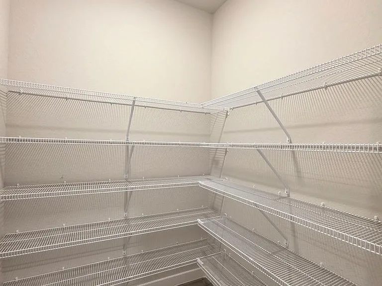 724 Fort Leonard — Photo 12