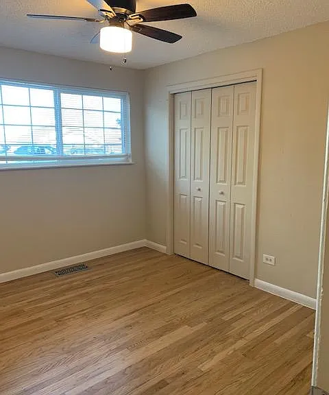 1570 W Dakota Ave — Photo 10
