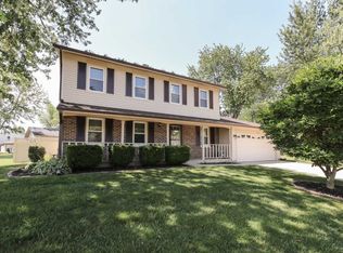 4099 Whispering Trails Dr, Hoffman Estates, IL 60192