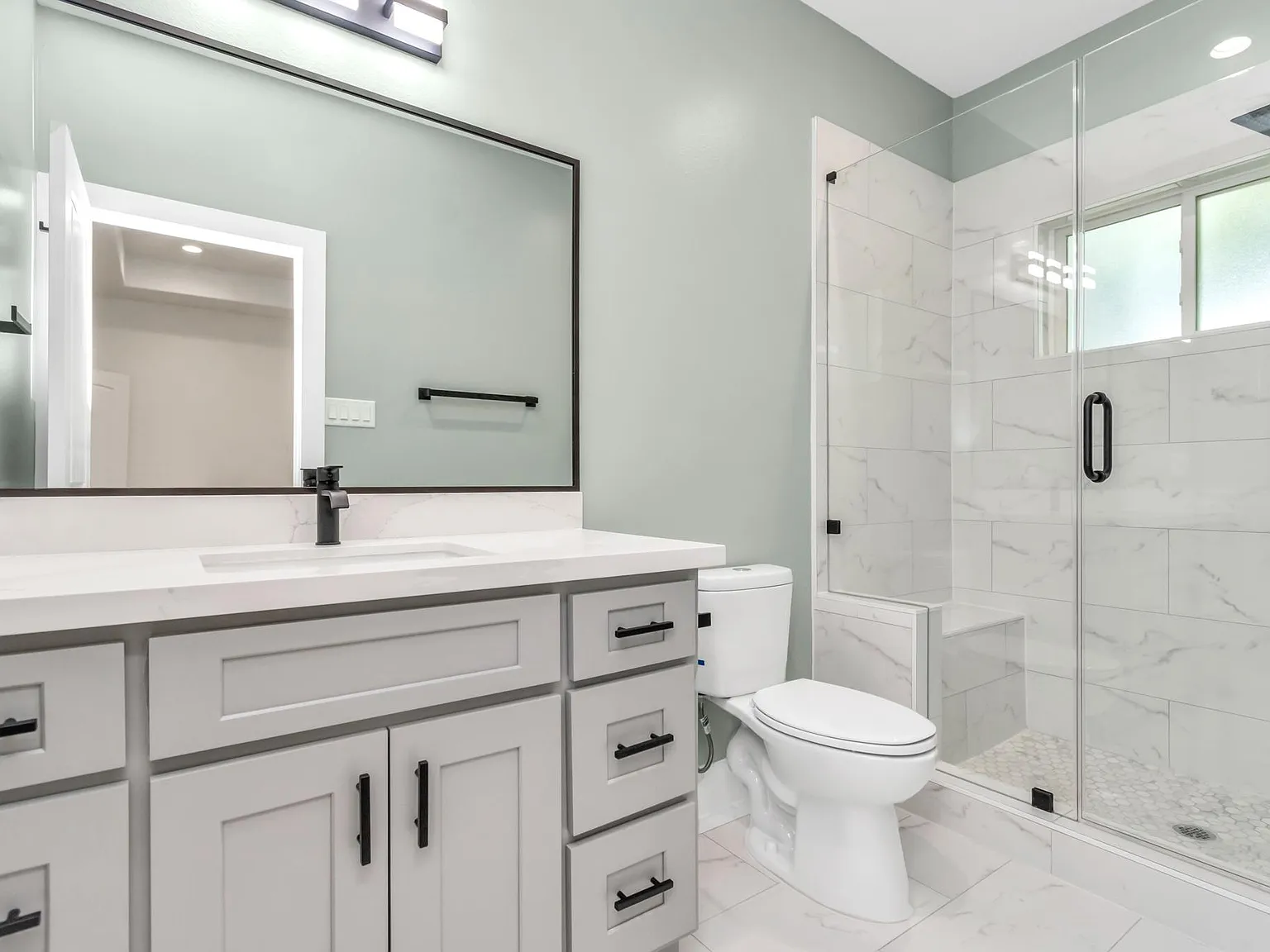4 bed, 3.5 bath, 1991 sqft, $3,400 — Photo 3