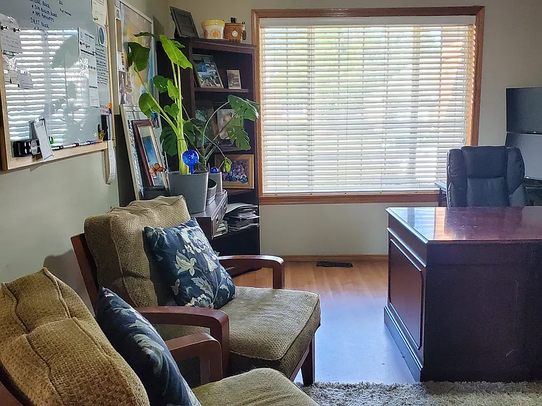 322 W Charlton Ave — Photo 12