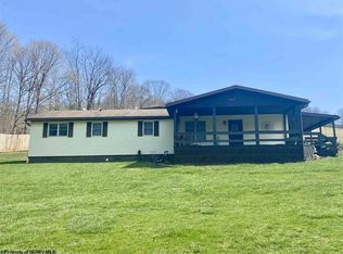 706 Big Shannon Run Rd, Mount Morris, PA 15349