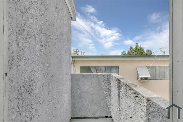 15603 Parthenia St #205 — Photo 16