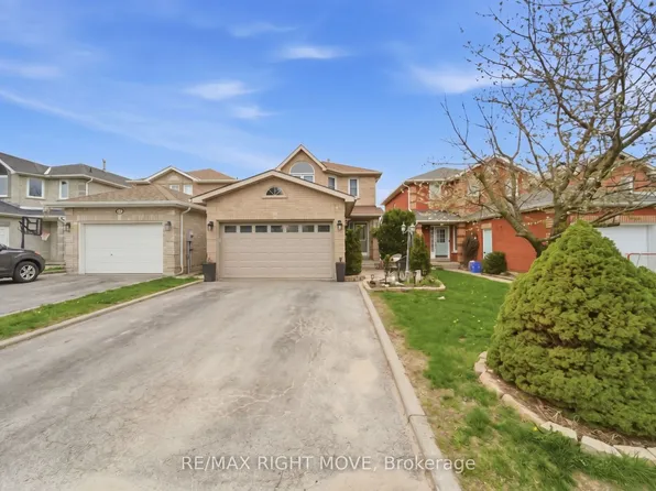 42 Sundew Dr, Barrie, ON L4N 9L8