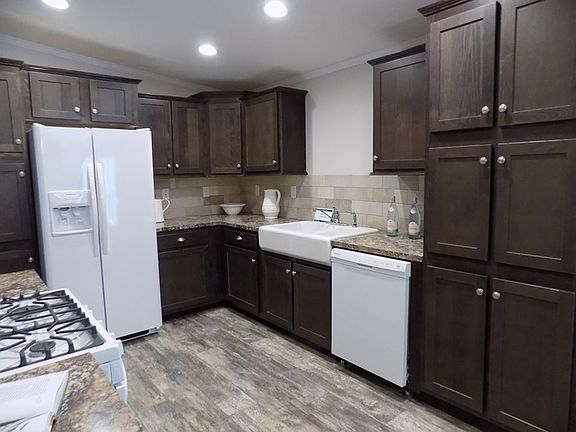 Modern kitchen with Morning Room