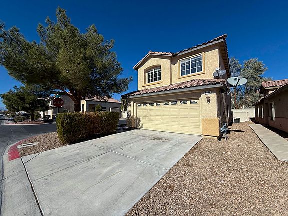 2nd image of 5948 Balsam St