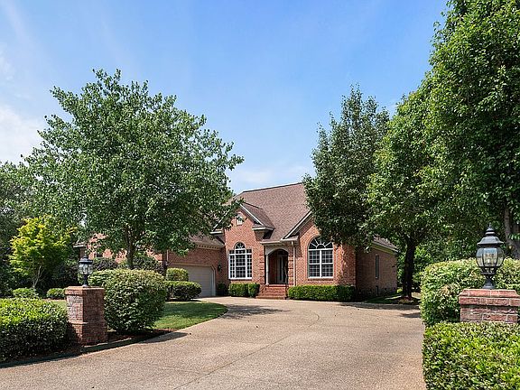 2nd image of 1 Insley Cir