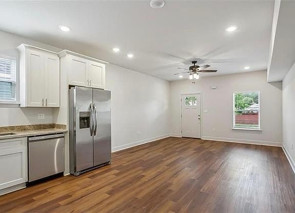 3rd image of 2644 Elder St