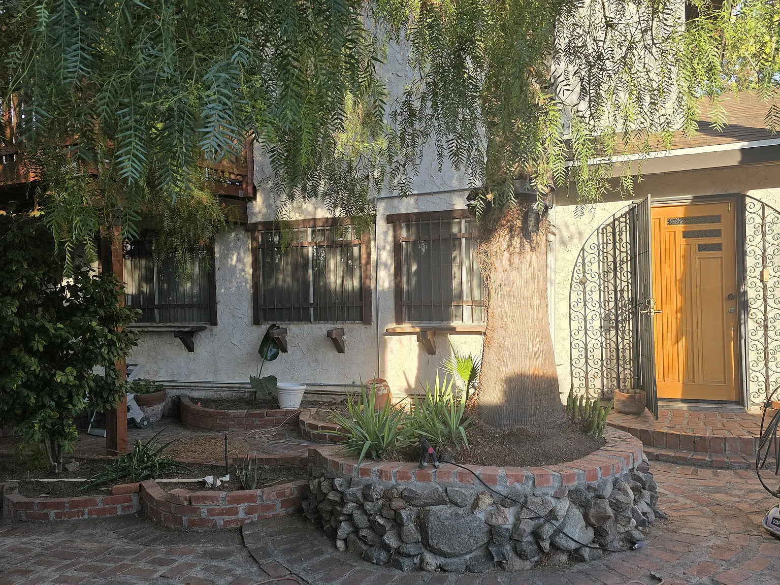 17320 Grand Ave — Photo 1
