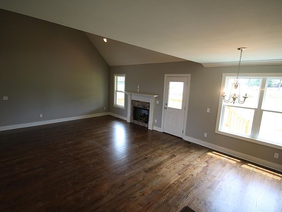 4th image of 145 NE Kegan Ct NE Lot 107