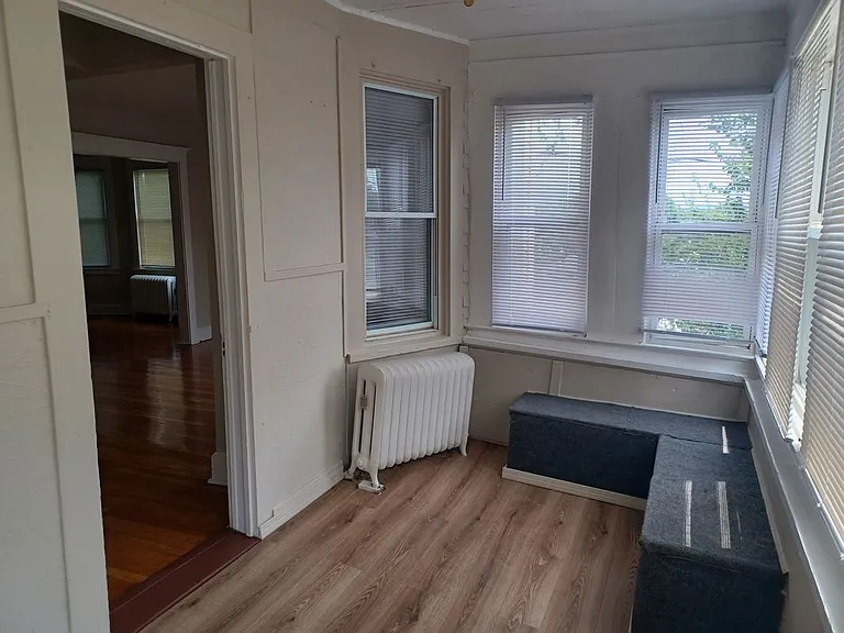 37 Fairfield St #2 — Photo 16