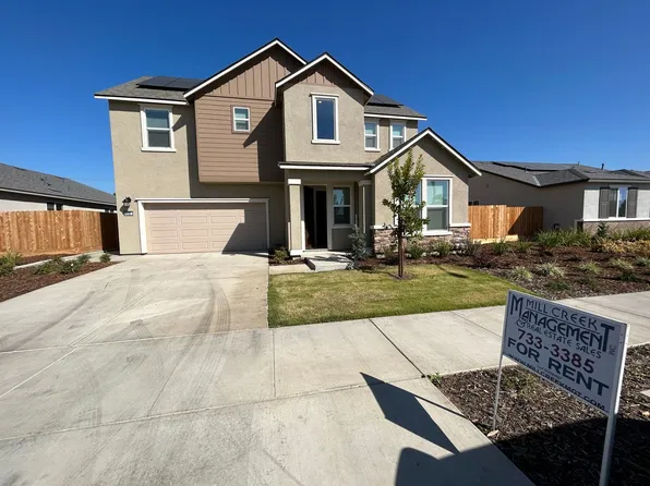3538 E Harter Ct, Visalia, CA 93292