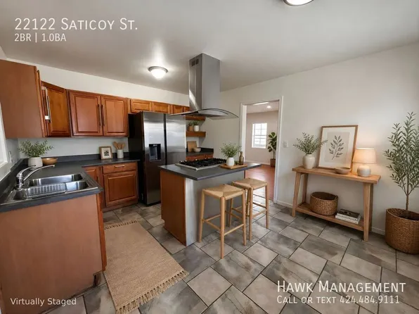 22122 Saticoy St, Canoga Park, CA 91303