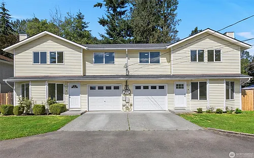 4 107th St SE #A Photo 1 4 107th St SE #A Photo 1