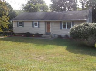 102 Mountain View Dr, New Milford, CT 06776