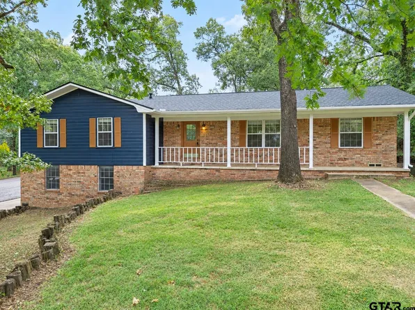 516 Azalea Ln, Mount Pleasant, TX 75455