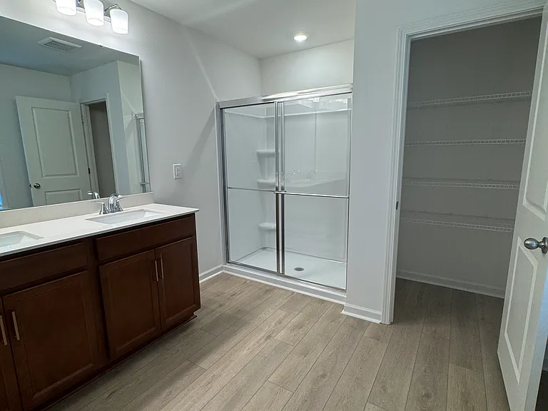 1020 Cunningham Farm Dr — Photo 25