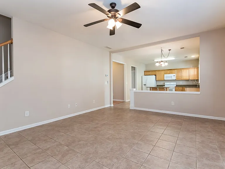 6365 Whirlaway Dr — Photo 5