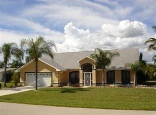 1429 SE 31st St, Cape Coral, FL 33904