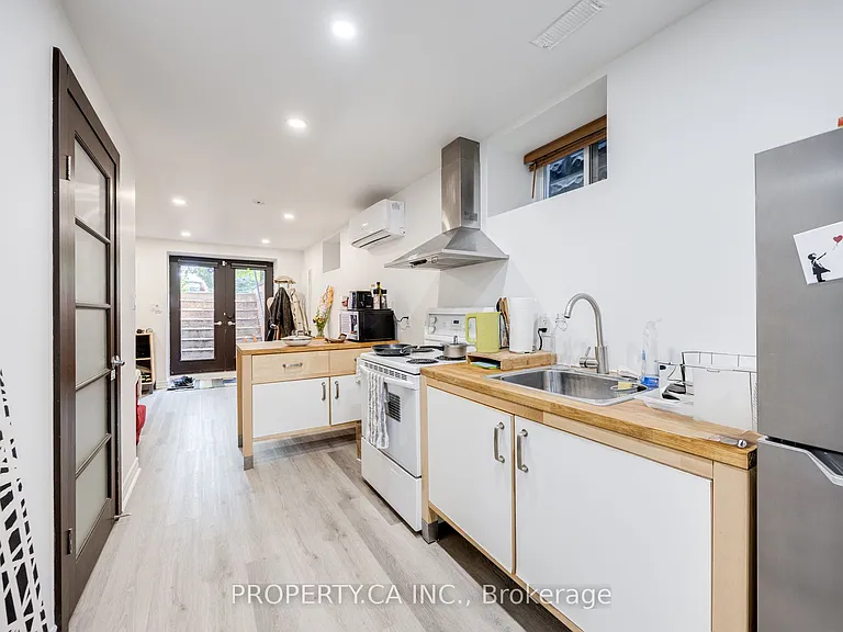 14 Bellwoods Ave — Photo 10