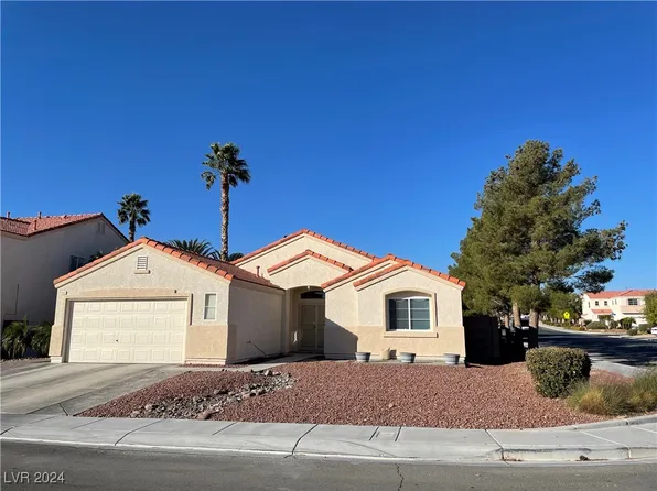 5743 Dawson Creek St, North Las Vegas, NV 89031