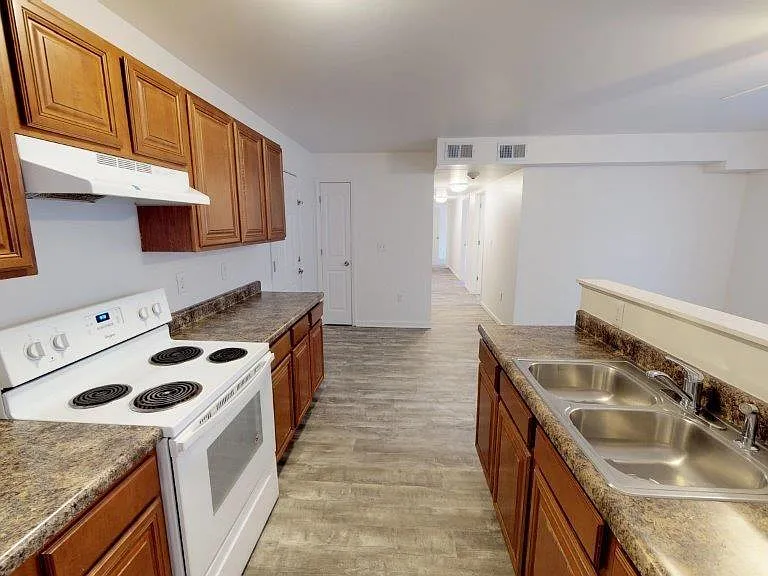2501 24th St #107 — Photo 2