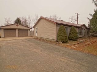 208 E 1150 N, Milford, IN 46542