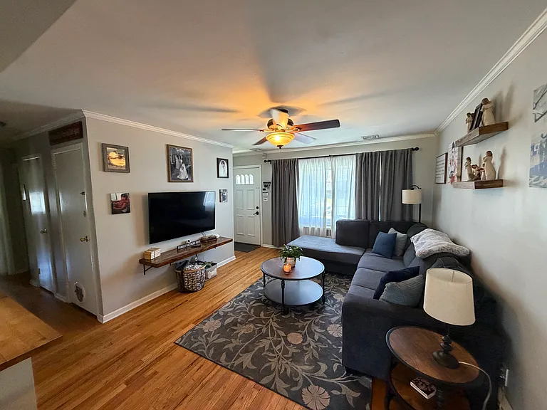 4 Timon Ct — Photo 3