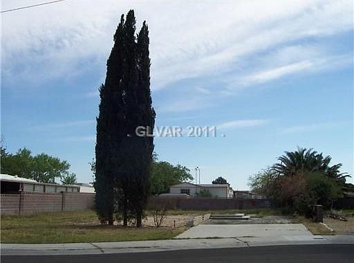 2nd image of 6449 Star Jasmine Ct