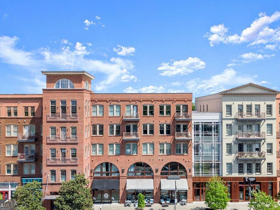 1st image of 360 Chambers St Unit 305