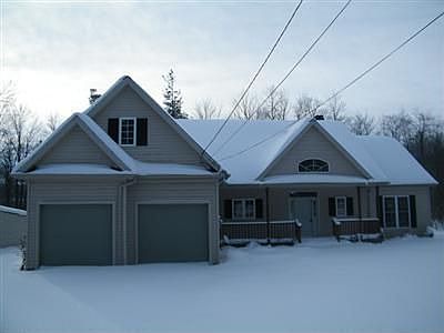 4th image of 9819 Broadway Dr