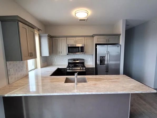578 56th Street image 2 of 26