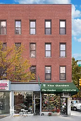 1382 Second Avenue in Lenox Hill