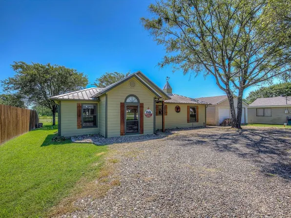 166 County Road 1559, Alba, TX 75410