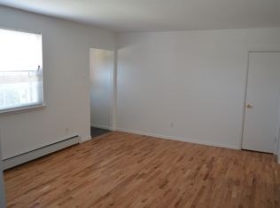 1220 Roosevelt Dr #A, Havertown, PA 19083