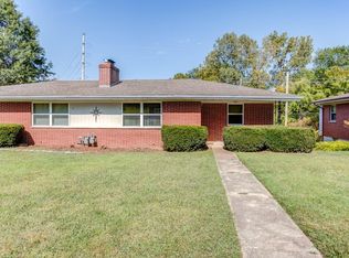 7 Kimberlin Ln, Belleville, IL 62220