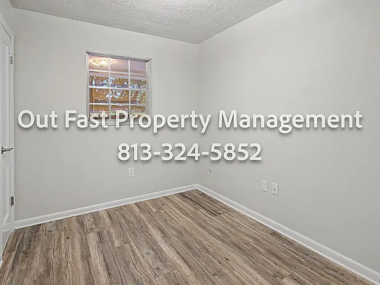 639 Howard Ave — Photo 21