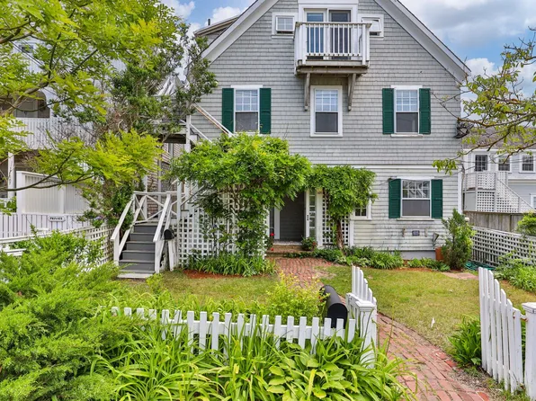605 Commercial Street, Provincetown, MA 02657
