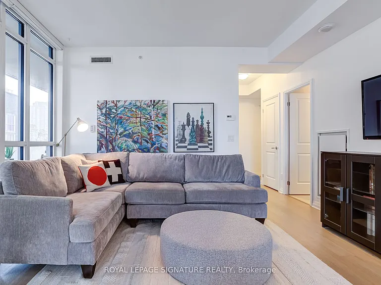 60 Annie Craig Dr #B415 — Photo 7