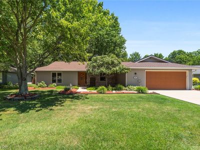 9893 Plum Brook Ln, Strongsville, OH, 44149