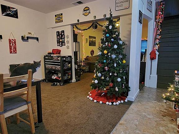 Left Unit (111 West Side Ave)