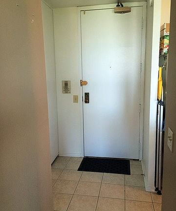 2nd image of 4343 N Clarendon Ave APT 1614