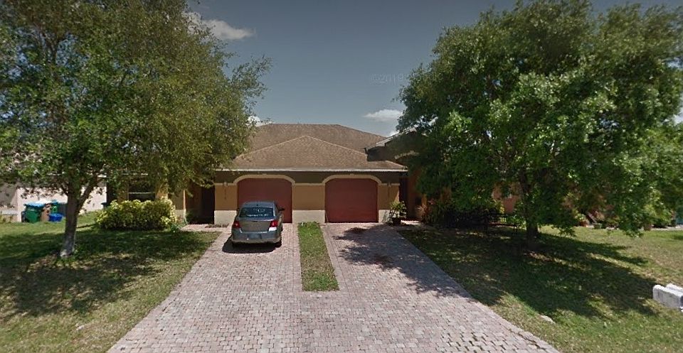 Unit is on the right side ..