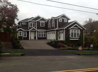 13074 Knaus Rd, Lake Oswego, OR 97034