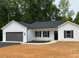 91 Vance Dr, Scottsville, KY 42164