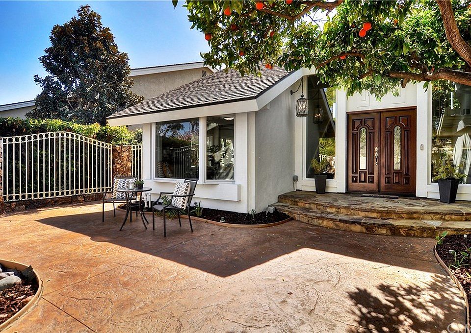 1st image of 2789 Waxwing Cir