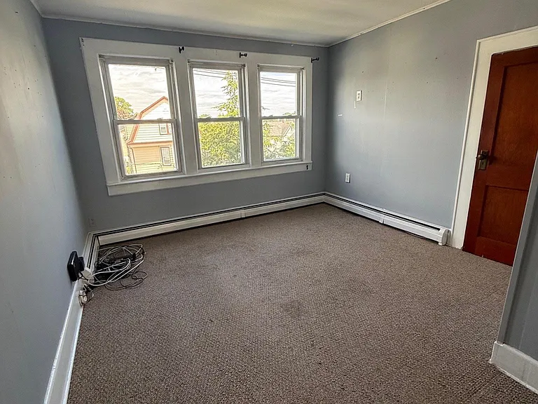 170 Laurel Ave #3 — Photo 4
